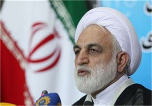 شخصیت ممتاز امام خمینی(ره) برای نسل جوانان تبیین شود
