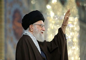 مستند خامنه‌ای؛ خمینی دیگر + فیلم