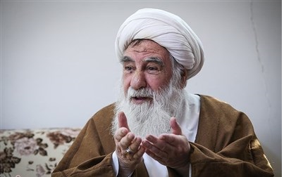 نظر ۲۰ شاگرد امام (ره) درباره مدیریت سیاسی و وزانت علمی امام خامنه&zwnj;ای