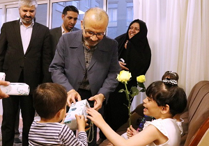 بازدید استاندار یزد از موسسه خیریه فرزندان آسمانی یزد