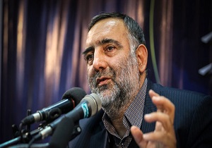 مقایسه نمایشگاه قرآن و کتاب امری غلط است