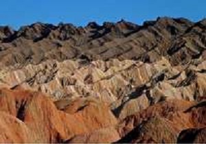 آغاز عملیات اجرایی طرح گردشگری کوه های مینیاتوری نهبندان