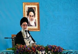 لحظاتی از حضور رهبر انقلاب در منزل شهید حدادیان +فیلم