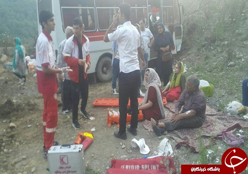 افزایش تعداد مصدومان سانحه رانندگی در جاده سوادکوه+ تصاویر