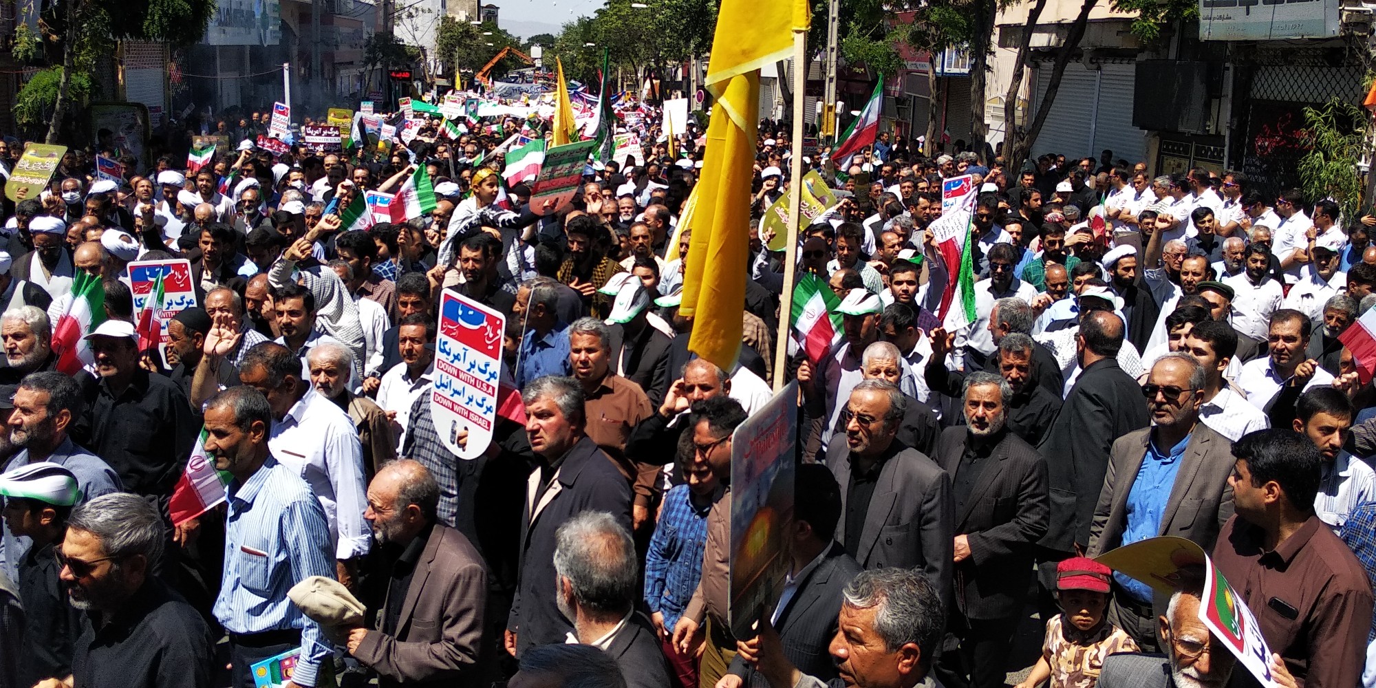آغاز راهپیمایی روز قدس در زنجان/فریاد مرگ بر اسرائیل در آسمان زنجان طنین انداز شد
