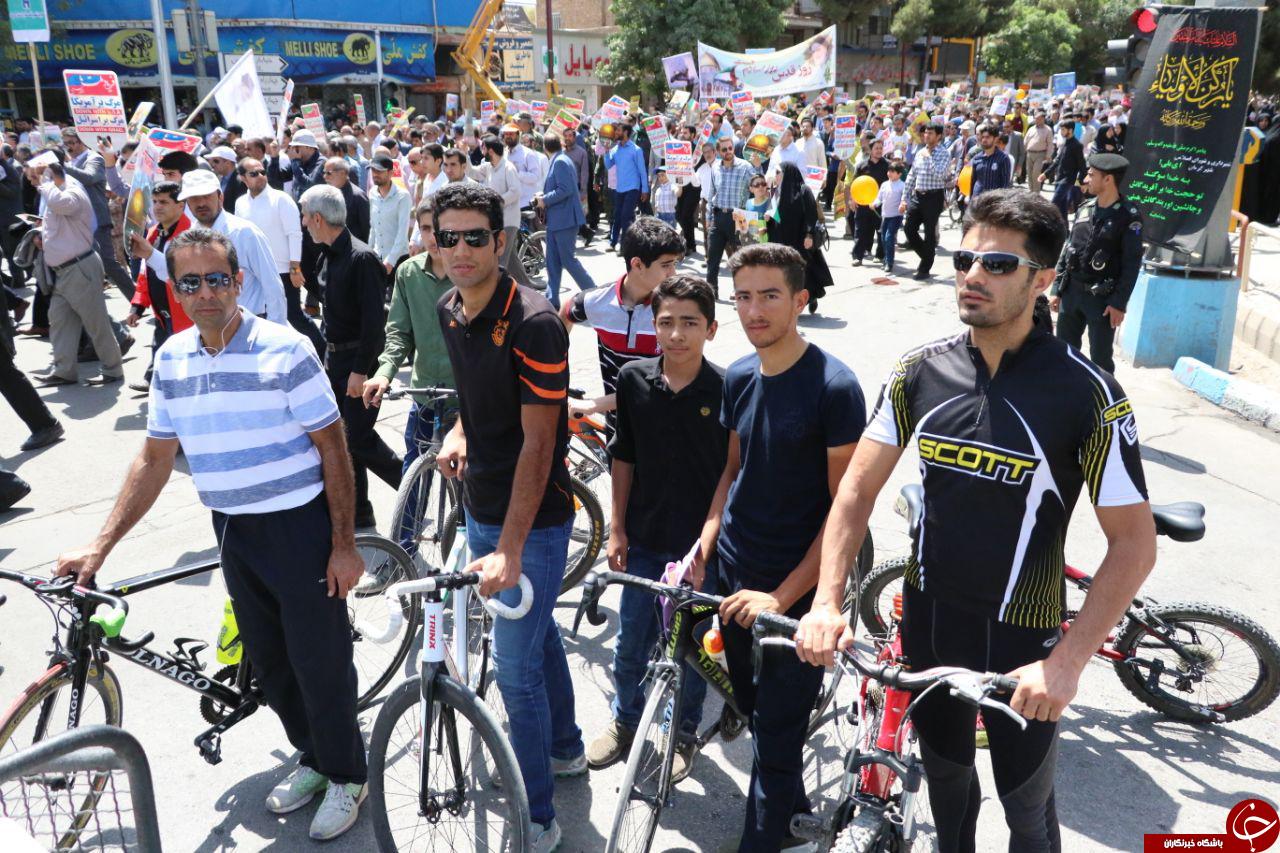 جلوه هایی از حضور جامعه ورزش کرمان در راهپمایی روز قدس + تصاویر