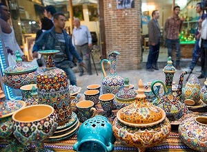 فعالیت هنرمندان استان مرکزی در ۱۱۰ رشته صنایع دستی