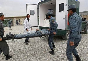 کشته شدن ۳۳ نظامی افغان در شمال و جنوب افغانستان