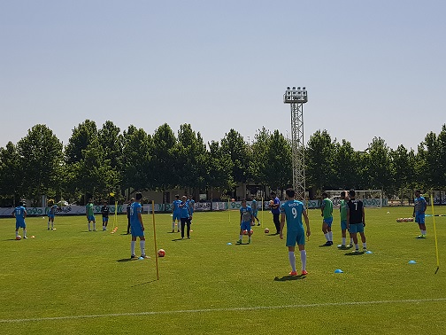 غیبت ۲ بازیکن در تمرین نوبت عصر تیم امید/ مهاجمان سابق پرسپولیس نظاره گر عملکرد شاگردان کرانچار