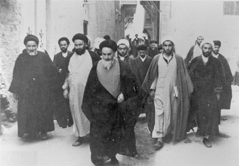 چرا امام خمینی به سکونت در منطقه خوش آب و هوای کوفه رضایت ندادند؟