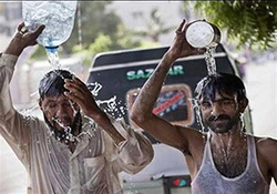 مضرات روزه گرفتن بدون وعده سحری + فیلم