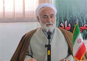 حجت الاسلام حسنی از پایه‌های انقلاب در منطقه آذربایجان بود