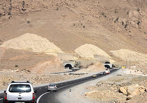 معلمان عشایری ناتوان در پرداخت عوارض آزادراه خرم&zwnj;آباد-پل زال/ 