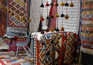 افتتاح نمایشگاه صنایع دستی در پیربلوط