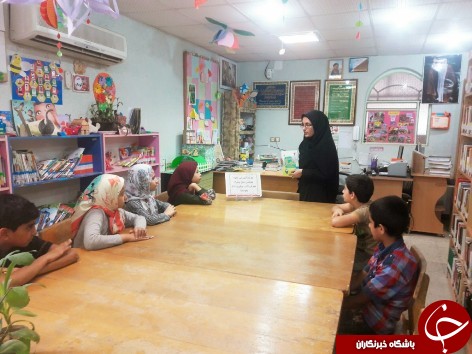 آموزش مفاهیم دینی از طریق برگزاری نشست های شعر خوانی