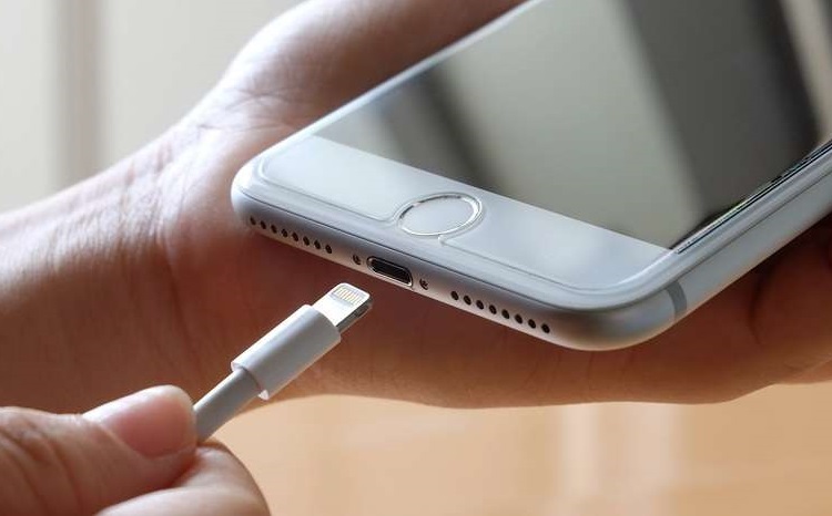 ویژگی امنیتی iOS 12؛ پس از یک ساعت، دسترسی USB غیرفعال می&zwnj;شود