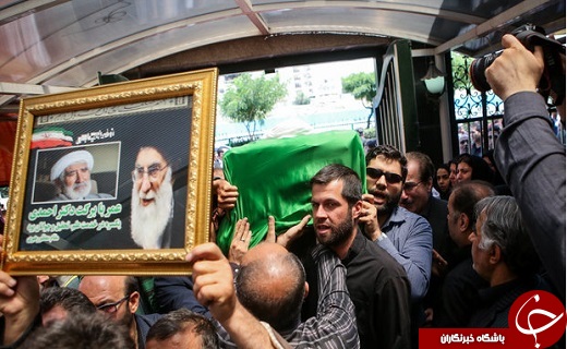 پیکر مطهر حجت&zwnj;الاسلام احمدی در قم تشییع شد