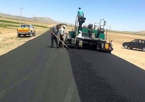 اجرای بیش از یازده هزار متر مربع عملیات لکه گیری در راه‌های روستایی آذربایجان غربی