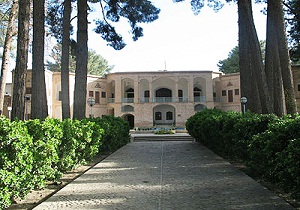 آغاز مرمت مجموعه جهانی باغ و عمارت اکبریه بیرجند