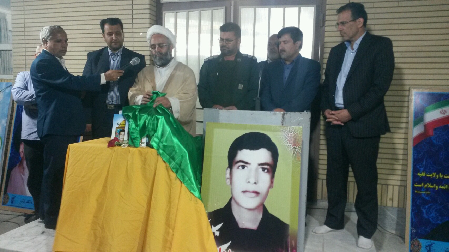 رونمایی از رمان زندگی شهید محمد پنجاهی با عنوان &laquo;سوغات کربلا&raquo; در کاشمر