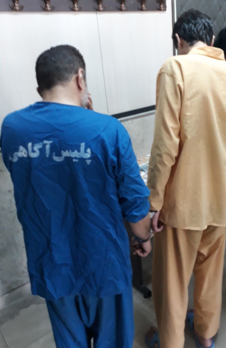 سرقت به شیوه کف زنی و با عنوان جعلی پلیس از گردشگران خارجی + عکس
