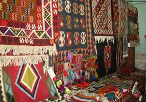 گشایش نمایشگاه صنایع دستی در مشایخ