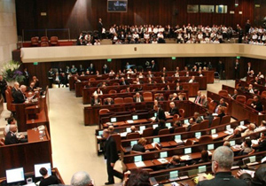 موافقت کمیته&zwnj;های پارلمانی رژیم صهیونیستی با کاستن از بودجه تشکیلات خودگردان بابت غرامت آتش&zwnj;سوزی&zwnj;ها