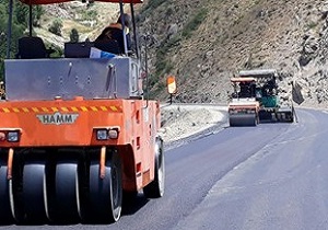 آغاز آسفالت 256 کیلومتر از راه های استان اردبیل