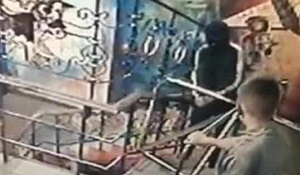 پرتاب نارنجک در باشگاهی شبانه در اوکراین+ فیلم