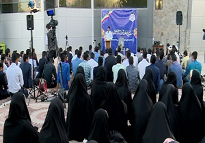 حل مشکلات مردم اولویت نخست مسئولان /تریبون نمازجمعه در اختیار کسانی قرار گیرد که در شهر هیچ تریبونی ندارند