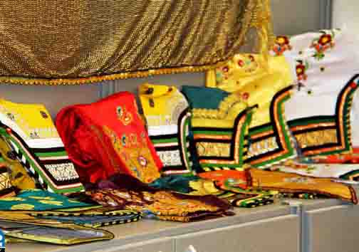 گشایش نمایشگاه صنایع دستی دربندرعباس