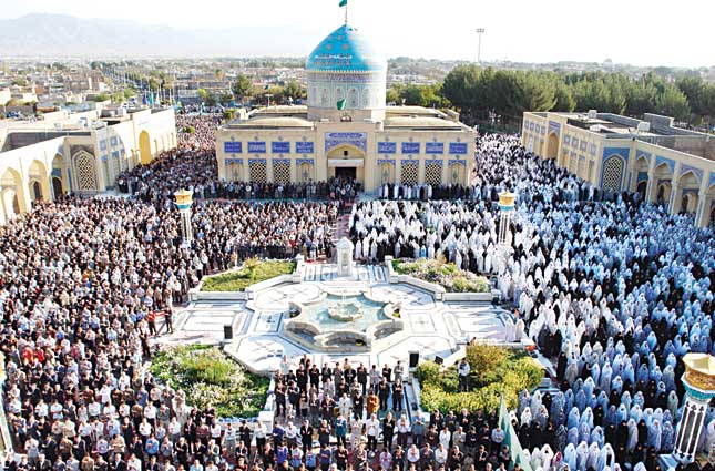 آرامگاه شهید مدرس آماده پذیرایی از ۳۰ هزار نمازگزار عید فطر