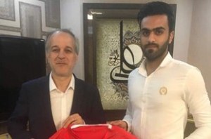 بازیکن فولاد خوزستان به تراکتورسازی پیوست