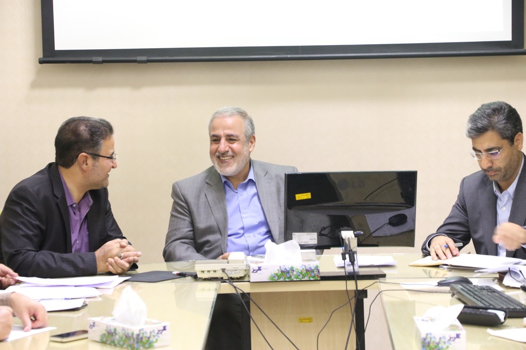 پایین بودن نرخ اقلام کالاهای اساسی  در خراسان رضوی