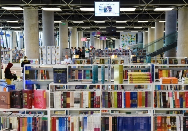 برپایی ۱۰۰۰ باشگاه کتابخوانی در بوشهر دستور کار است