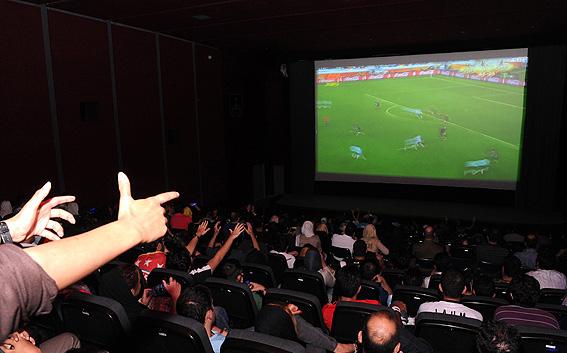 آغاز فروش بلیط های فوتبال در سینماها