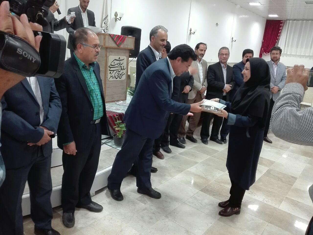 تجلیل از هنرمندان صنایع دستی شهرستان نیشابور
