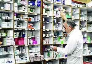 تدوین مقطعی آیین نامه&zwnj;ها مشکلات داروسازان را افزایش می&zwnj;دهد