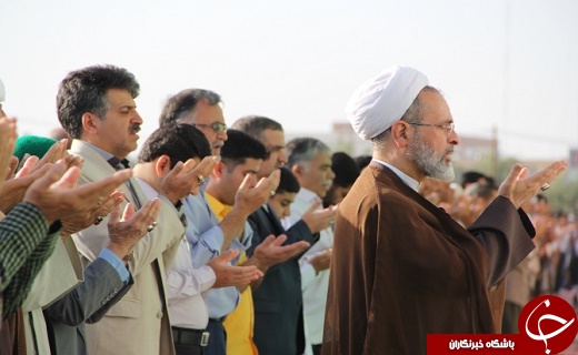 اقامه نماز شکرانه یک ماه بندگی در استان یزد +تصاویر