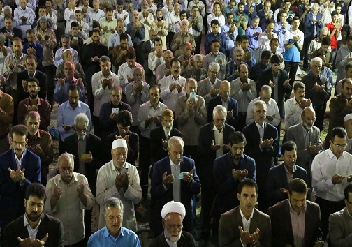 اقامه شدن نماز عید سعید فطر در لرستان+تصاویر