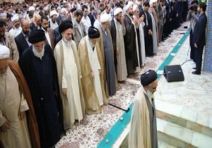 اقامه ی باشکوه نماز عید بندگی در شهر بانوی کرامت(س)
