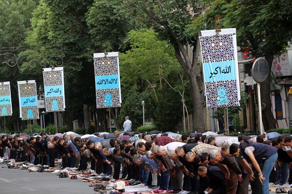 اقامه باشکوه نماز عید سعید فطر در مناطق مختلف آذربایجان شرقی اقامه باشکوه نماز عید سعید فطر در مناطق مختلف آذربایجان شرقی