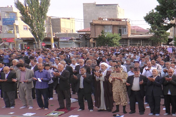 اقامه باشکوه نماز عید سعید فطر در مناطق مختلف آذربایجان شرقی+تصاویر اقامه باشکوه نماز عید سعید فطر در مناطق مختلف آذربایجان شرقی+تصاویر