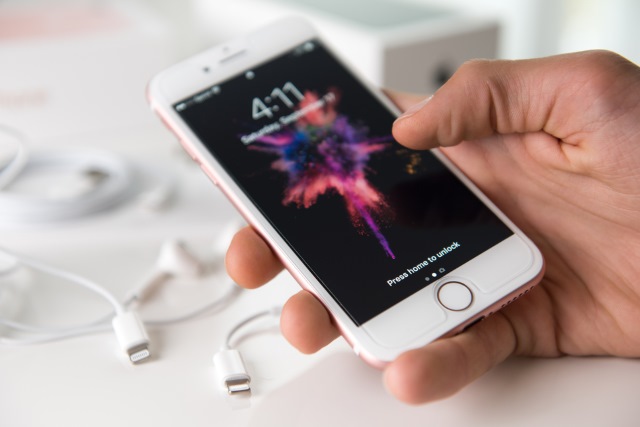 iOS 12 به پلیس اجازه دسترسی به اطلاعات کاربران را نمی&zwnj;دهد