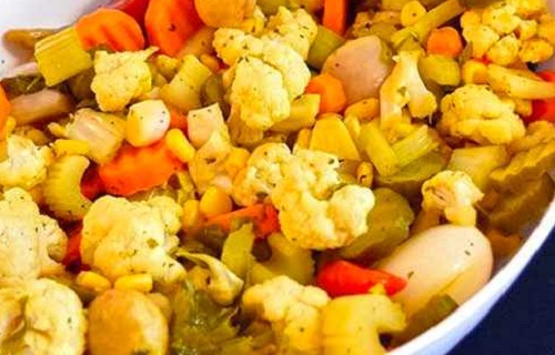 چگونه به جنگ پوسیدگی دندان برویم؟/اکسیر جوانی قلب را بشناسید/با این نوشیدنی&zwnj;ها پیری را به تعویق بیاندازید/ترشی&zwnj;هایی که لاغرتان می&zwnj;کند