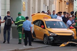 جزئیات دقیق از حمله تاکسی به 7 هوادار در روسیه