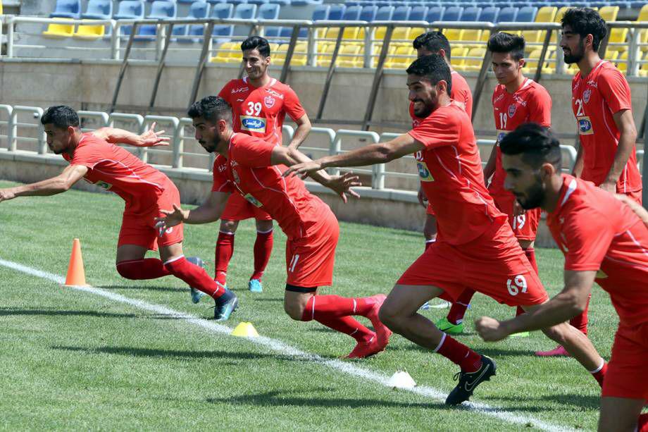 آغاز تمرینات پر فشار بدنسازی سرخپوشان