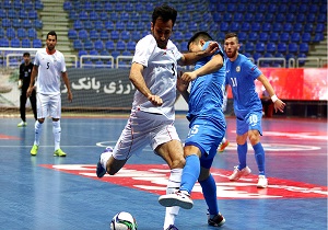 ایلانلو بازیکن جدید تیم فرش آرای مشهد شد