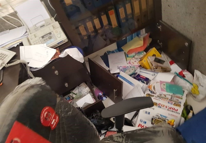 جام قهرمانی و اموال باشگاه استقلال خوزستان به سرقت رفت +تصاویر