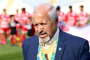 فنایی: قضاوت خوبی از فغانی شاهد بودیم/ سیستم کمک داور ویدئویی باعث کاهش جذابیت فوتبال شده است